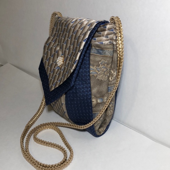 SMALL BAG/NECKTIES CUSTOM MADE - Picture 4 of 9